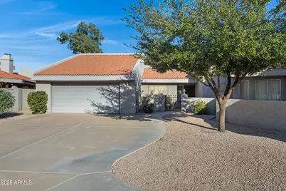 792 W El Monte Place #8, Chandler, AZ 85225 - Photo 1