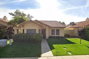 855 E Hearne, Gilbert, AZ 85234 - Photo 1