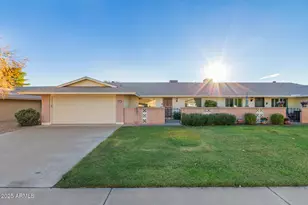 10611 W El Capitan Cir, Sun City, AZ 85351 - Photo 1