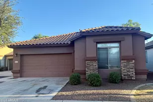 1259 S Emmett Dr, Chandler, AZ 85286 - Photo 1