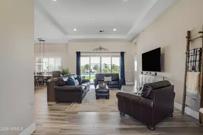 1011 W Carlise Road, Phoenix, AZ 85086 - Photo 1