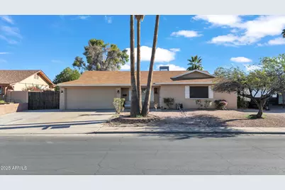 2313 W Catalina Avenue, Mesa, AZ 85202 - Photo 1