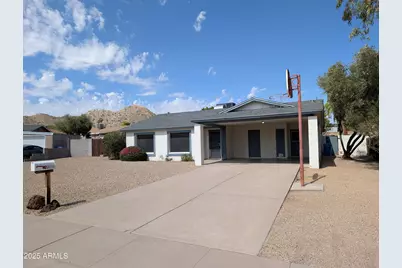 2810 E Willow Avenue, Phoenix, AZ 85032 - Photo 1