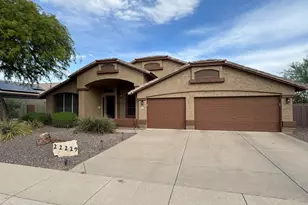 22229 N 41st St, Phoenix, AZ 85050 - Photo 1