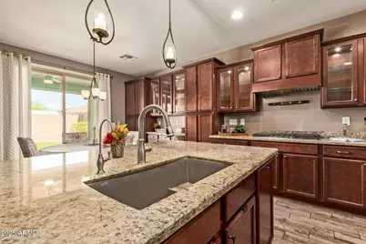 8992 W Ruth Avenue, Peoria, AZ 85345 - Photo 1