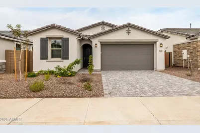 5410 W Royal Palm Road, Glendale, AZ 85302 - Photo 1