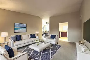 11022 S Iroquois Dr, Phoenix, AZ 85044 - Photo 1