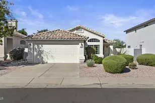 21956 N 74th Ln, Glendale, AZ 85310 - Photo 1