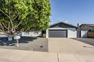 3250 W Mercer Ln N, Phoenix, AZ 85029 - Photo 1