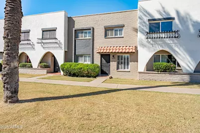 2816 E Clarendon Avenue, Phoenix, AZ 85016 - Photo 1