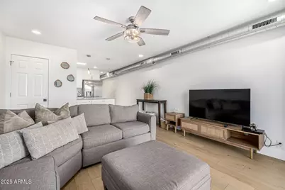 6810 N 35th Avenue #Unit O, Phoenix, AZ 85017 - Photo 1