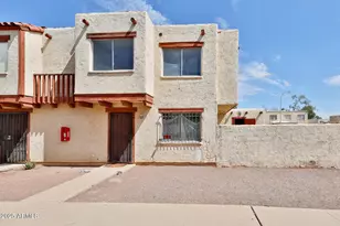 5438 W Lynwood St, Phoenix, AZ 85043 - Photo 1