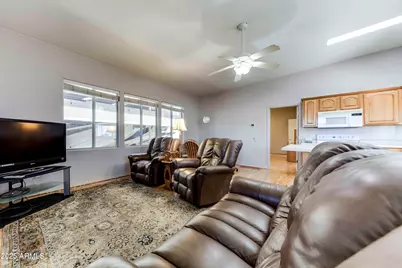 17200 W Bell Road #1425, Surprise, AZ 85374 - Photo 6