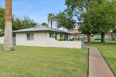 512 E Roanoke Avenue #7, Phoenix, AZ 85004 - Photo 1