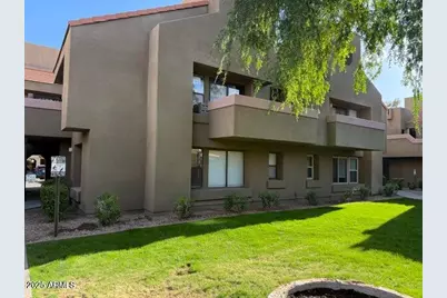 1432 W Emerald Avenue #Unit 686, Mesa, AZ 85202 - Photo 1