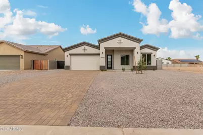 10620 W Monaco Boulevard, Arizona City, AZ 85123 - Photo 1