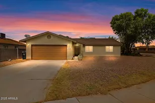2540 E McArthur Dr, Tempe, AZ 85288 - Photo 1