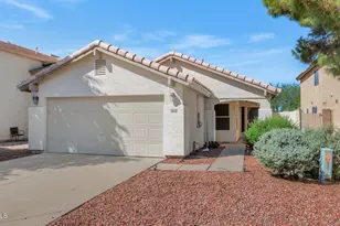 18624 N 39th St, Phoenix, AZ 85050 - Photo 1