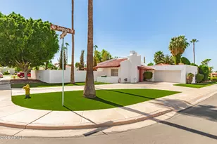 943 N Segovia Dr, Litchfield Park, AZ 85340 - Photo 1