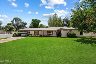 3329 E Clarendon Ave, Phoenix, AZ 85018 - Photo 1