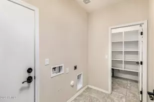 39730 N New River Rd, Phoenix, AZ 85086 - Photo 28