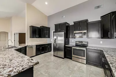 39730 N New River Road, Phoenix, AZ 85086 - Photo 14