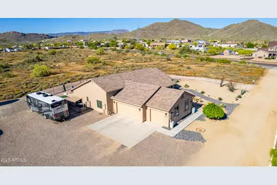 39730 N New River Road, Phoenix, AZ 85086 - Photo 44