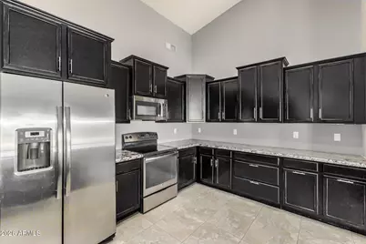39730 N New River Road, Phoenix, AZ 85086 - Photo 12