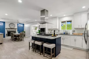 3052 E Lupine Ave, Phoenix, AZ 85028 - Photo 1