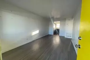 7114 N 66th Dr, Glendale, AZ 85301 - Photo 2