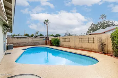 8126 N 16th Drive, Phoenix, AZ 85021 - Photo 1