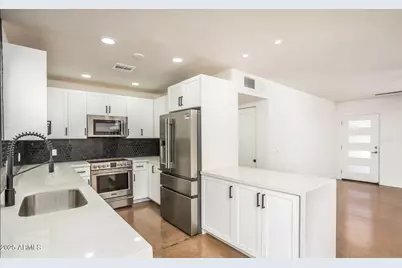 4721 N 24th Street, Phoenix, AZ 85016 - Photo 1