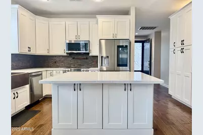 191 W Beechnut Place, Chandler, AZ 85248 - Photo 2