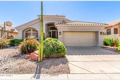 907 E Goldenrod Street, Phoenix, AZ 85048 - Photo 1