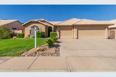 4308 E Rock Wren Road, Phoenix, AZ 85044 - Photo 1