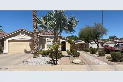 1108 E Pinto Drive, Gilbert, AZ 85296 - Photo 1