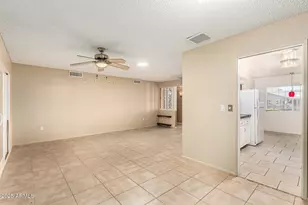 15608 N 105th Dr, Sun City, AZ 85351 - Photo 10