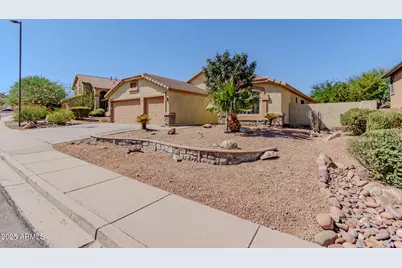 11376 S Hopi Drive, Goodyear, AZ 85338 - Photo 1