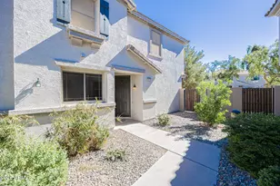 2853 E Dunbar Dr, Phoenix, AZ 85042 - Photo 1