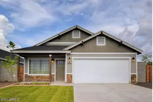 567 N 42nd Ln, Phoenix, AZ 85009 - Photo 1