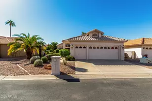10613 E Voax Dr, Sun Lakes, AZ 85248 - Photo 1