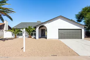 7126 W Jenan Dr, Peoria, AZ 85345 - Photo 1