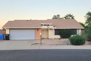 15815 N 22nd Pl, Phoenix, AZ 85020 - Photo 1