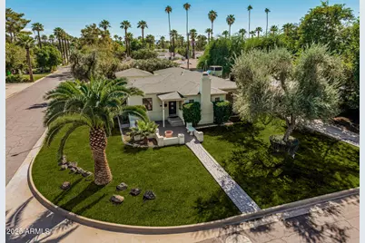 1301 W Holly Street, Phoenix, AZ 85007 - Photo 1