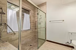 8651 E Thoroughbred Trail, Scottsdale, AZ 85258 - Photo 14
