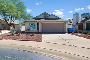 1909 E Villa Theresa Dr, Phoenix, AZ 85022 - Photo 1