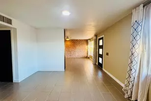 8348 E Sells Dr, Scottsdale, AZ 85251 - Photo 6