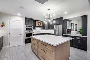 11113 W Boswell Blvd, Sun City, AZ 85373 - Photo 1