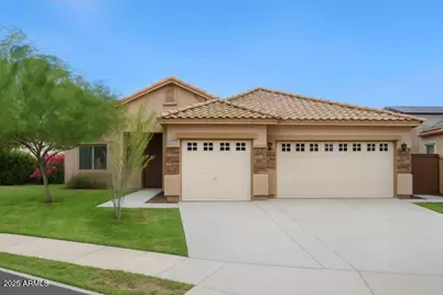 7321 N 81st Drive, Glendale, AZ 85303 - Photo 1