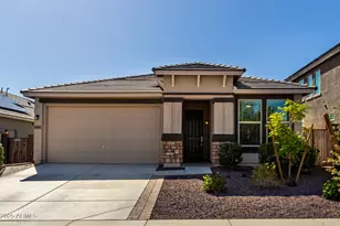 18801 W Clinton St, Surprise, AZ 85388 - Photo 1